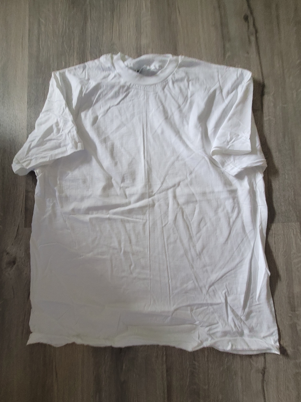 18 Vintage 90's Hanes Blank Tee's